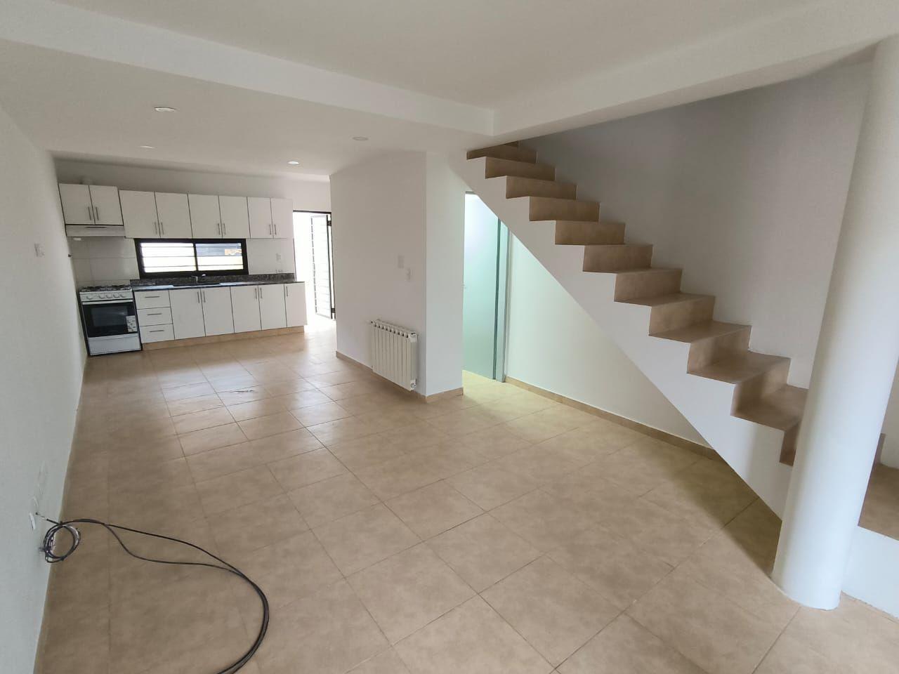 Foto de Casa 0 ambientes 2 dormitorios. | Piuquén al 1800, imagen 2
