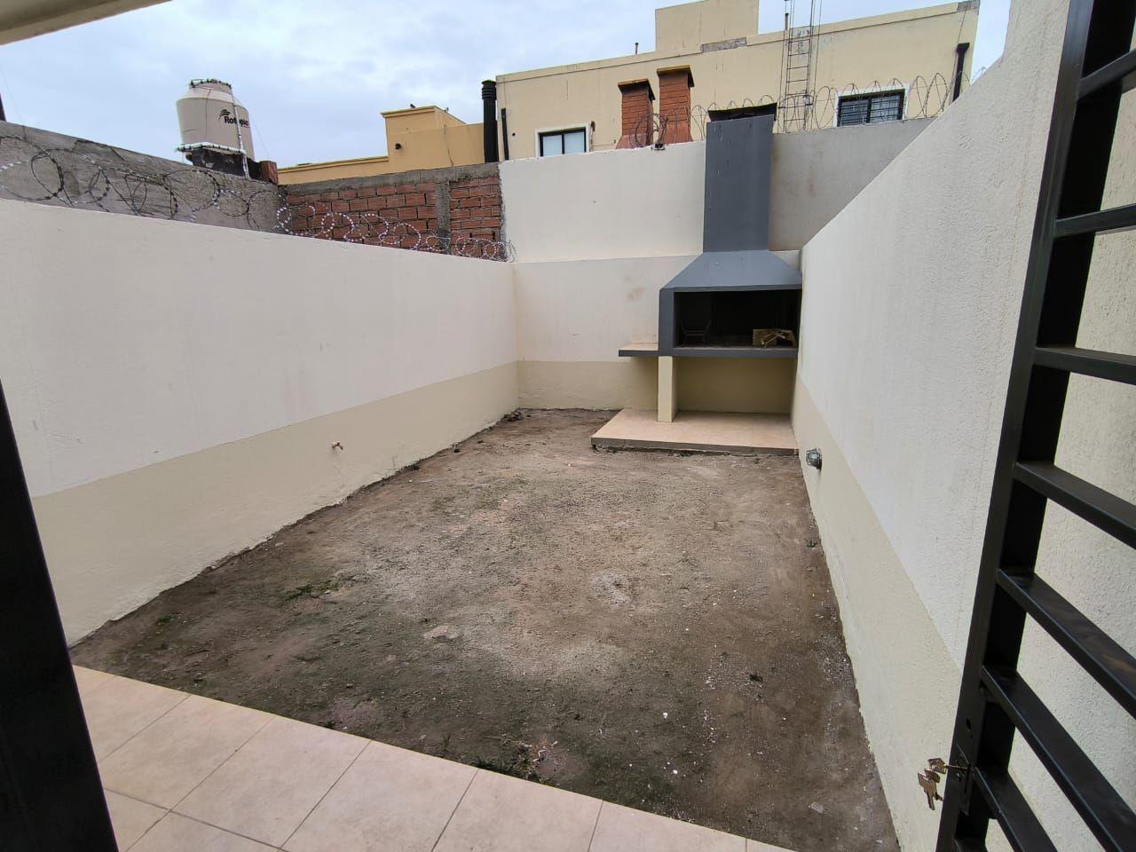 Foto de Casa 0 ambientes 2 dormitorios. | Piuquén al 1800, imagen 3