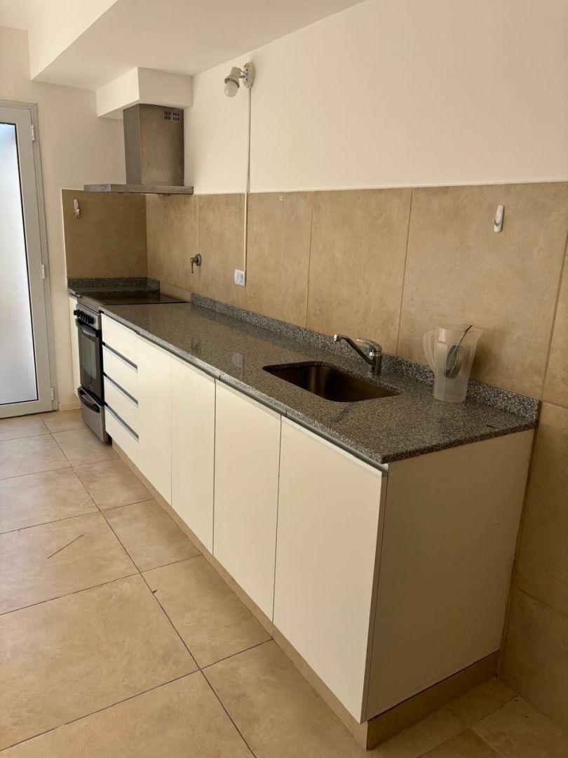 Foto de DUPLEX EN ALQUILER 2 DORMITORIOS, NEUQUEN CAPITAL, imagen 3
