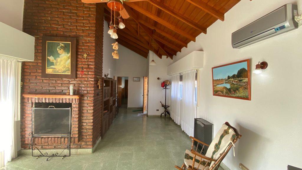 Excelente Chalet 190 m². Calle Alsina Esq. Luis Giles. Partido de Gral. Paz. Ranchos 4