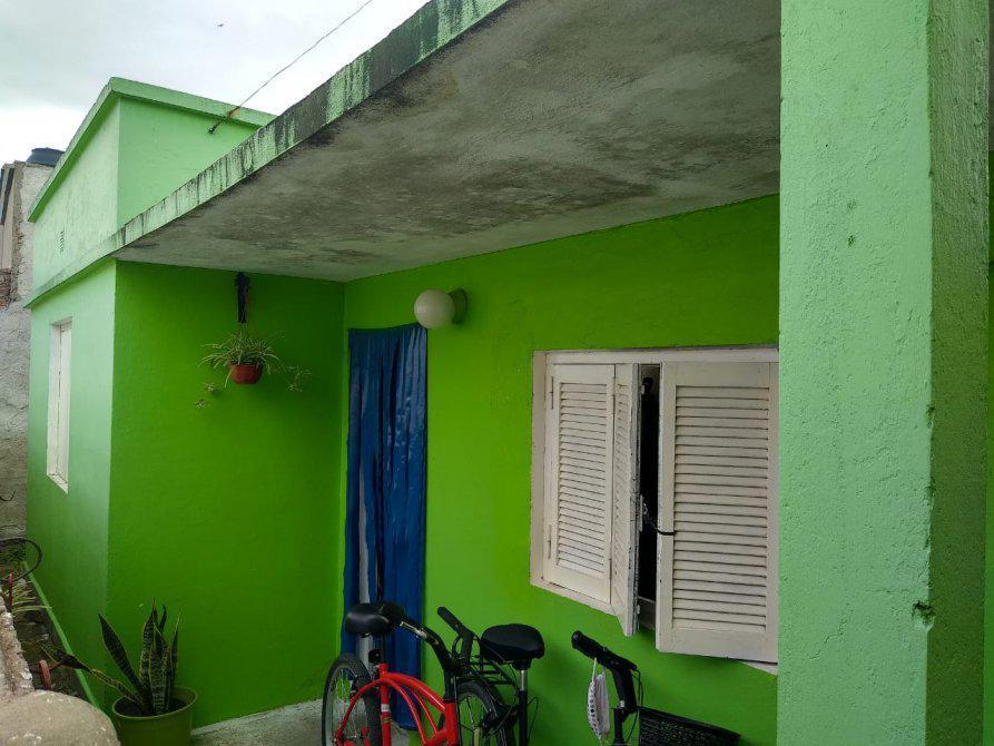 Casa - Coronel Brandsen 3