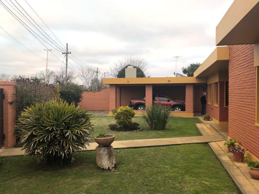 Casa - Coronel Brandsen 4
