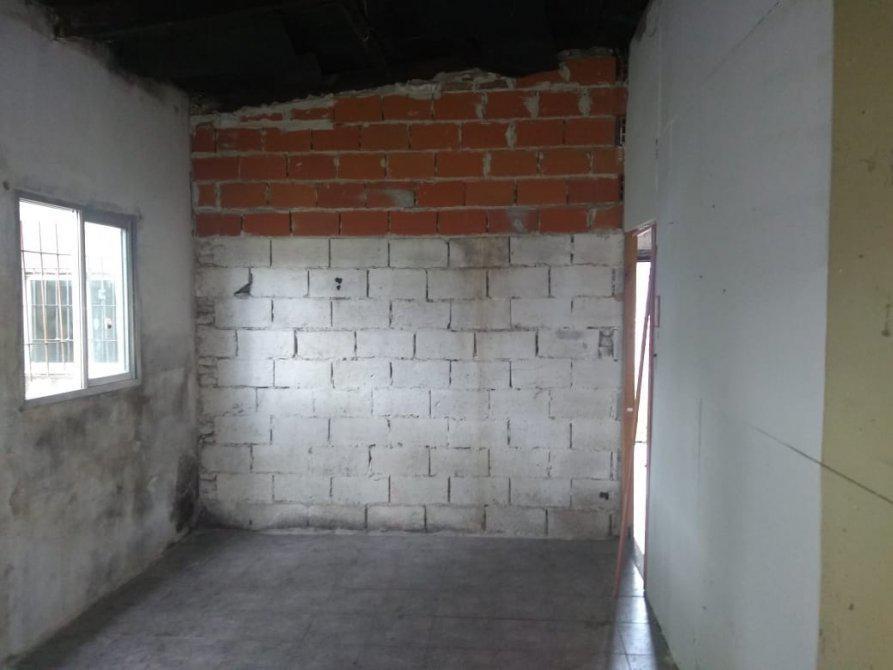 Casa - Coronel Brandsen 5