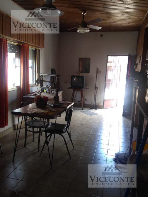Casa - Coronel Brandsen 2