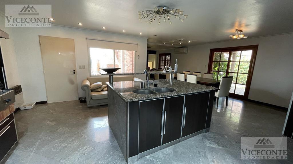 Excelente Casa en Venta. Calle Juan Domingo Peron. Ruta 215. Partido de Brandsen. Bs. As 5