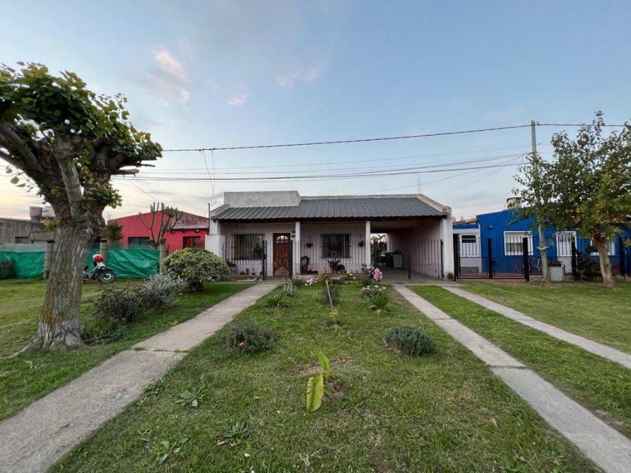 Casa 306 m². Calle Rivadavia E/ Villafañe Casal y Calle 50. Ranchos. Gral. Paz 5