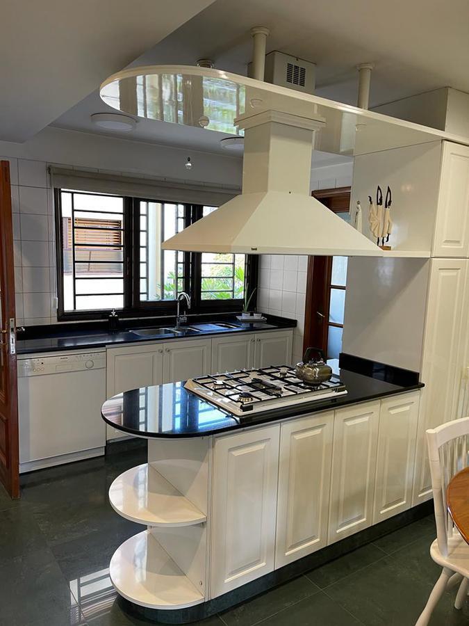 Gran Depto de 197 m². "Excelente Ubicacion". Avellaneda. 5