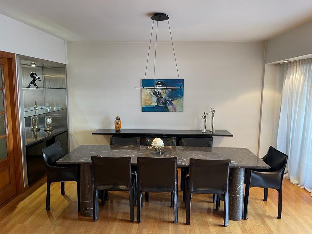 Gran Depto de 197 m². "Excelente Ubicacion". Avellaneda. 1