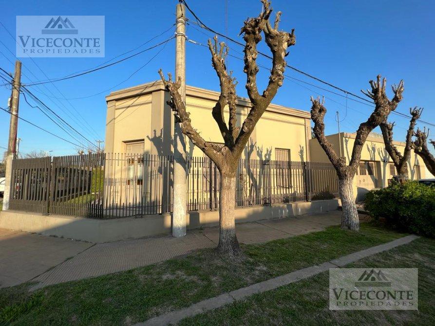 Casa 158 m². Ubicacion Estrategica. Calle Senador Rey. Ranchos. General Paz 3