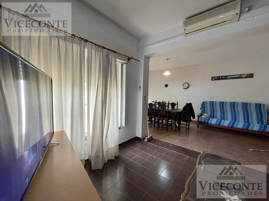 Casa 135 m² Calle Rojas Nº 576 E/ Almafuerte y Jose Hernandez, Brandsen. 1