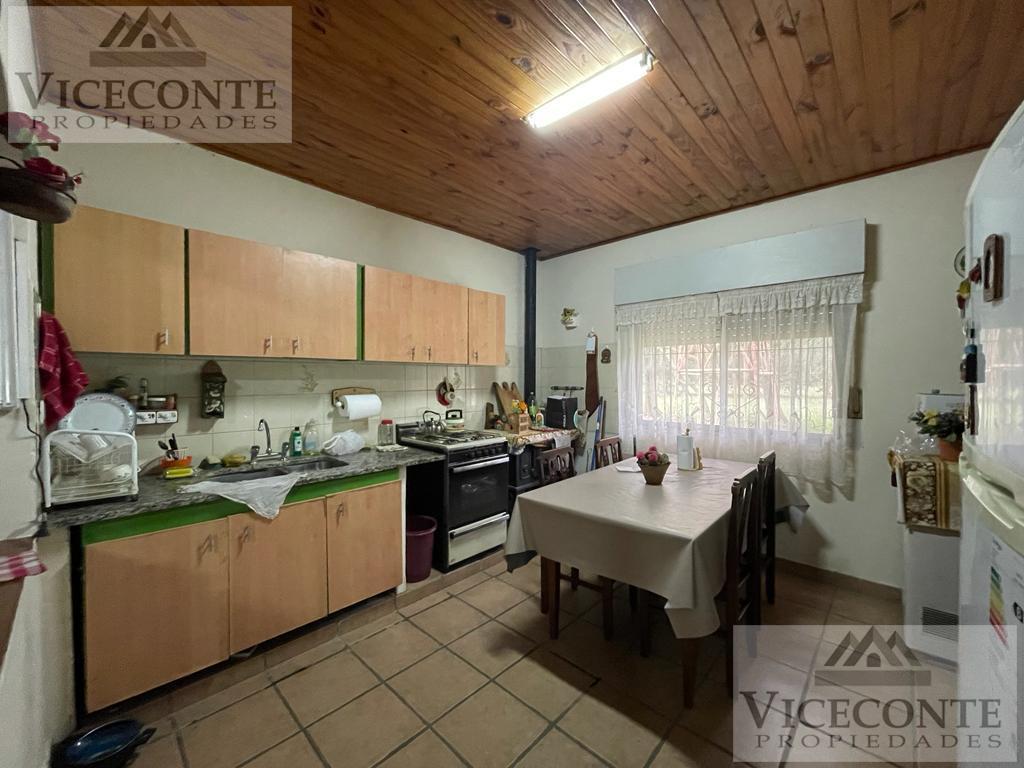 Foto de Campo 205 has. Ciudad de La Plata; ideal inversiones p/loteo - Barrio, imagen 5