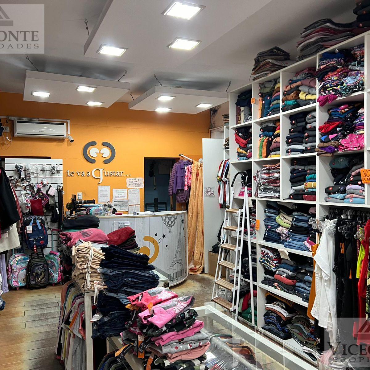 Local 40 m², Céntrico, Calle Ferrari, Brrandsen, Buenos Aires. 4