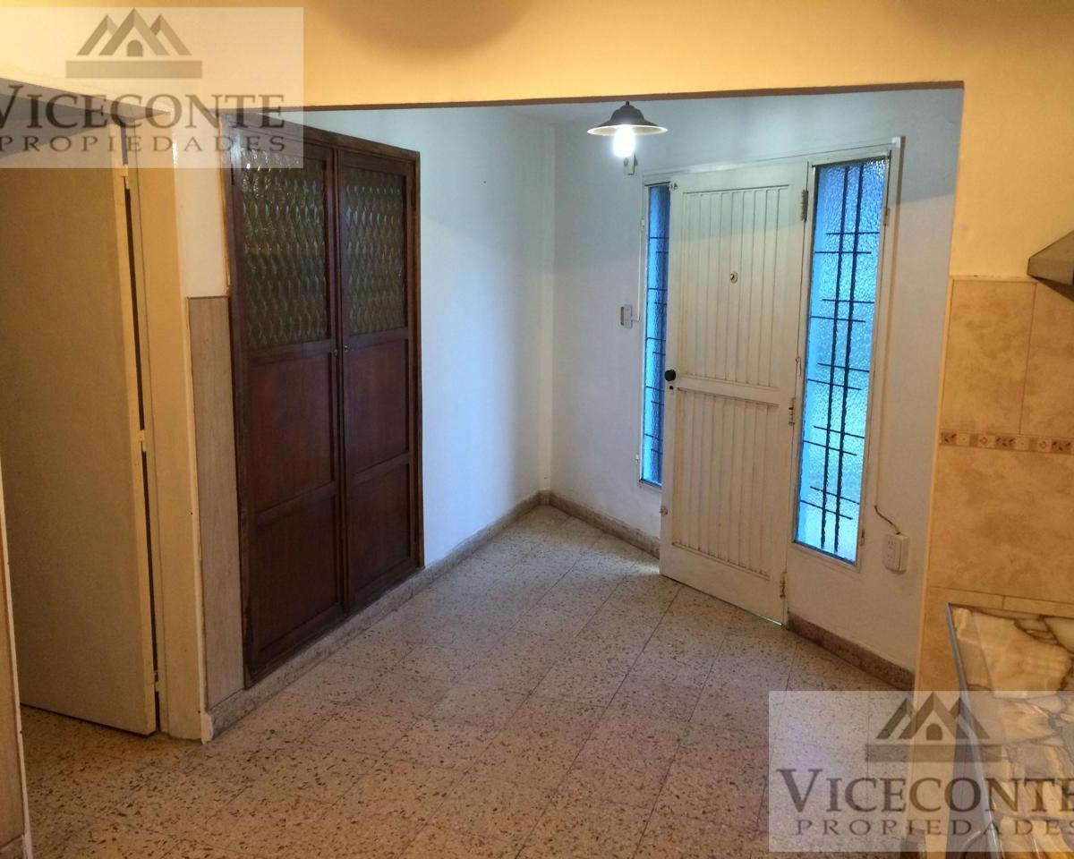 Foto de Casa y Departamento, Banfield, partido de Lomas de Zamora, Buenos Aires., imagen 3