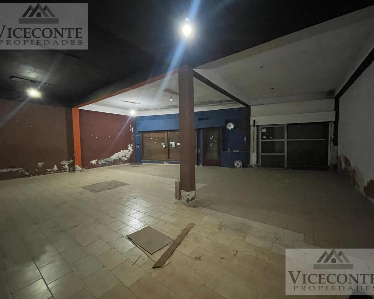 Foto de Local 340 m2 excelente ubicación sobre Av. Pte Peron, Alejandro Korn, imagen 3