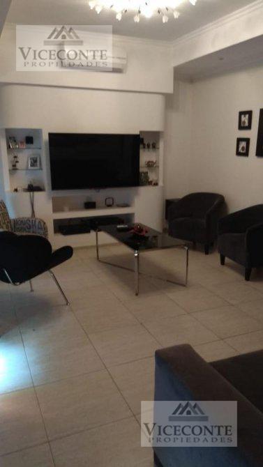 Casa 260 m². Calle Alfonsina Storni E/rp Nº215 y Azcuenaga. Brandsen. Bs. As 3