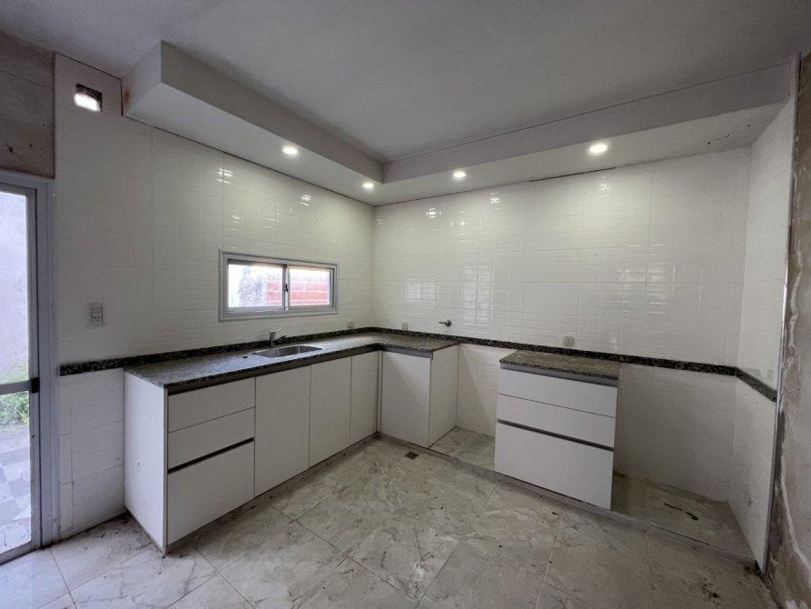 Casa de 140 m². a Estrenar. Ranchos. Gral Paz. Retasado. 2