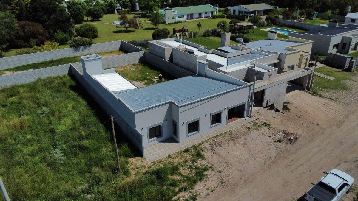 Casa a estrenar de 188 m2, excelente ubicación, Ranchos