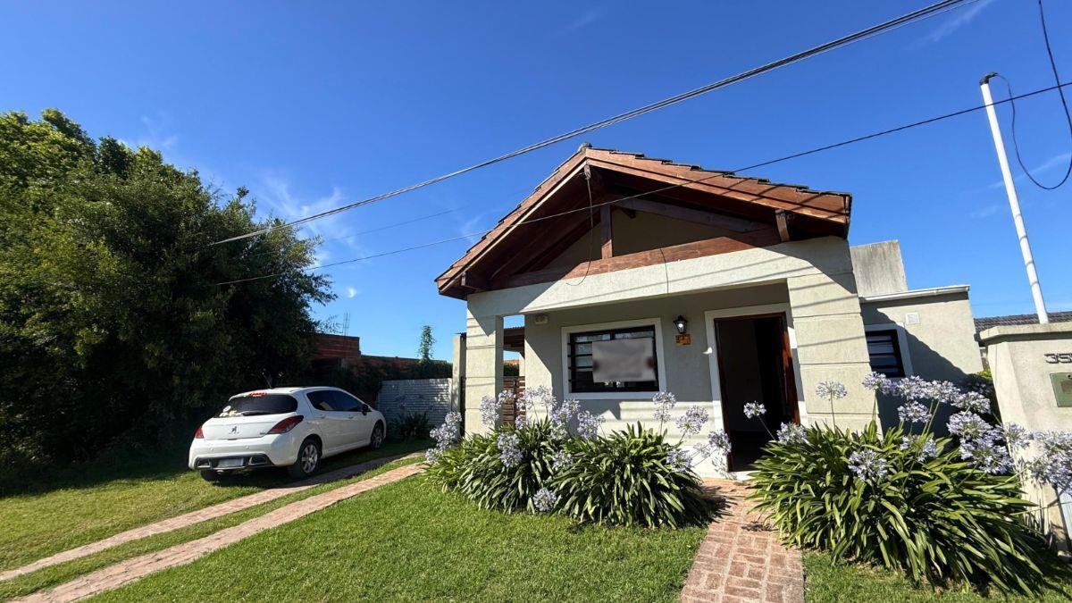 Casa 66m2 Calle Larramendi, barrio La Dolly, Brandsen, Bs As.