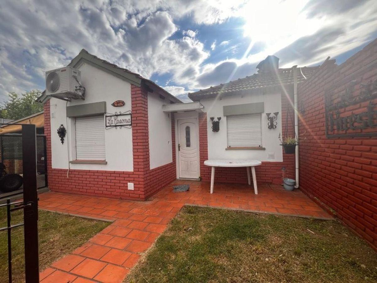 Casa 62 m2, Calle Dorrego, Jeppener, partido de Brandsen, Bs As.
