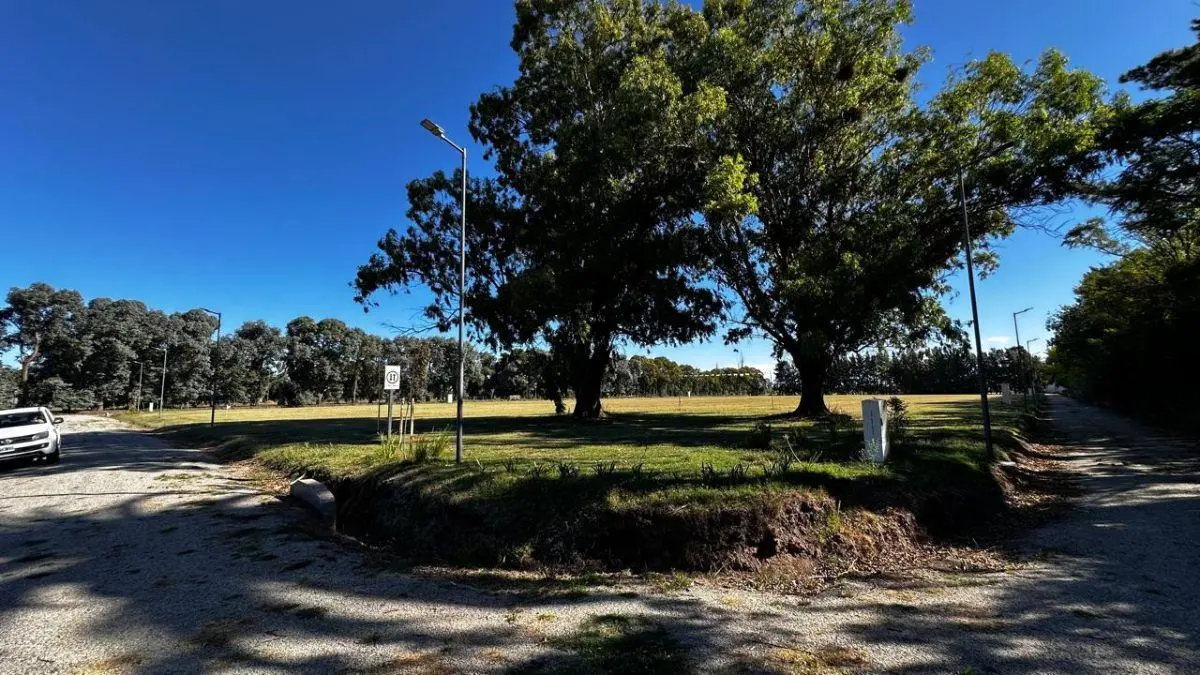 Lote de 2501 m2 B° La Cautiva, lote 10. Apto Financiación. Chascomús, Buenos Aires. 2