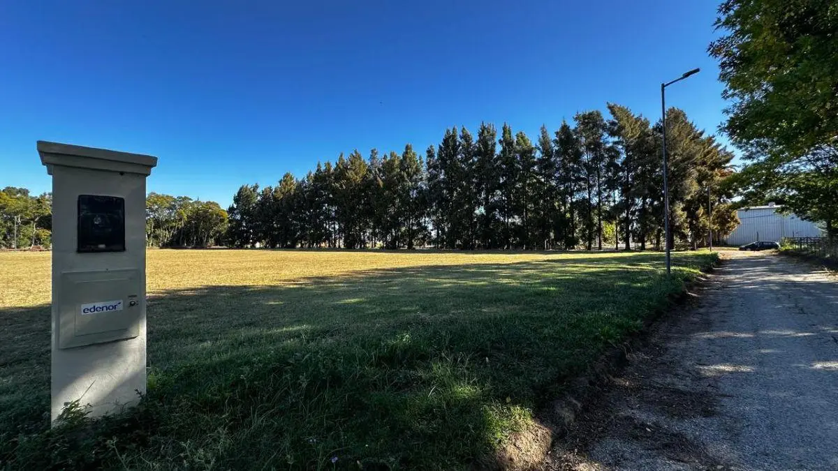 Lote de 3215 m2. Apto financiación. Barrio La Cautiva, Lote n° 14 Chascomús, Buenos Aires. 3