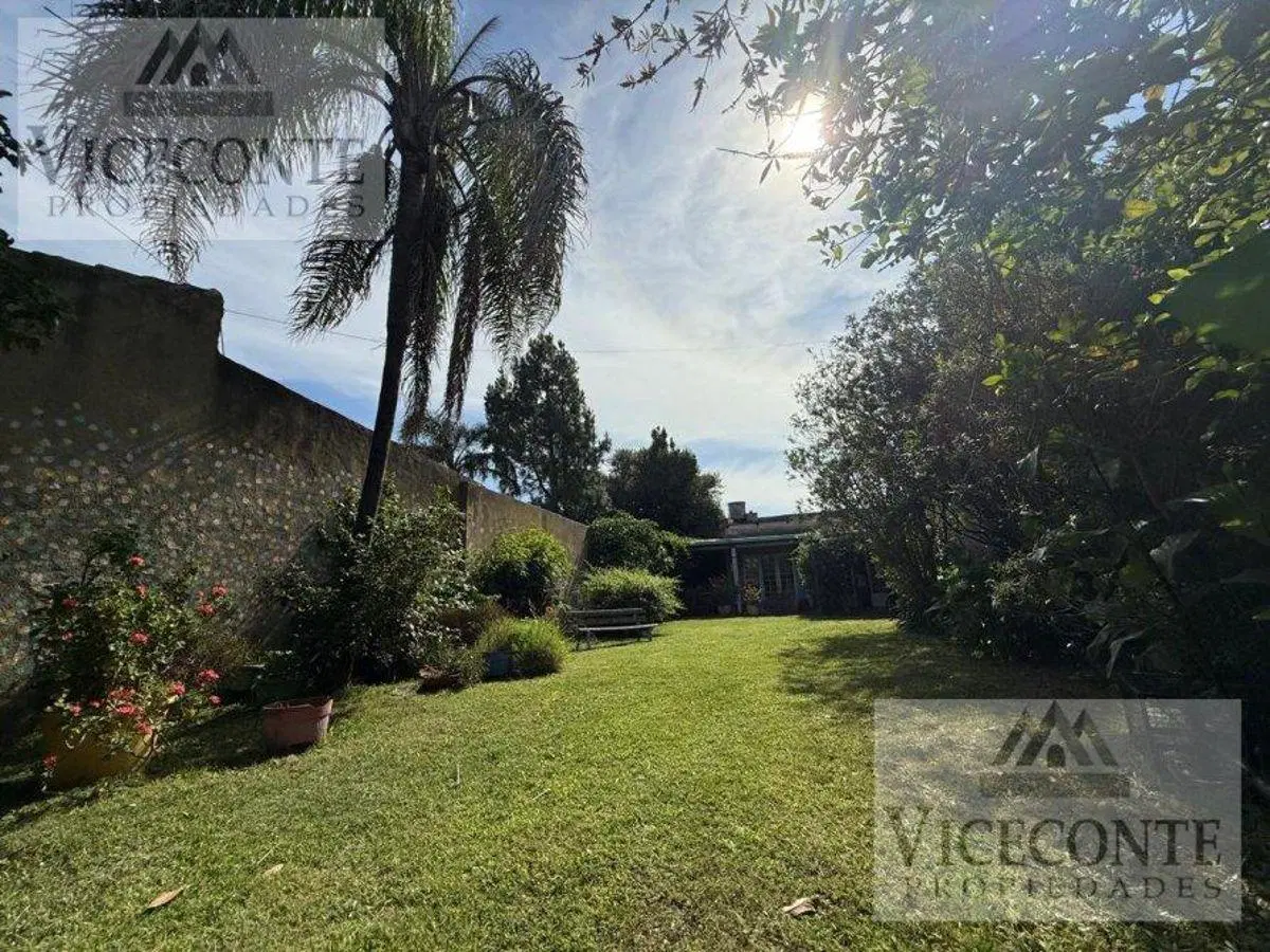 Excelente lote 201 m2 en Zona comercial. Saavedra 135 esq Garay. Chascomús, Pcia de Bs As 2