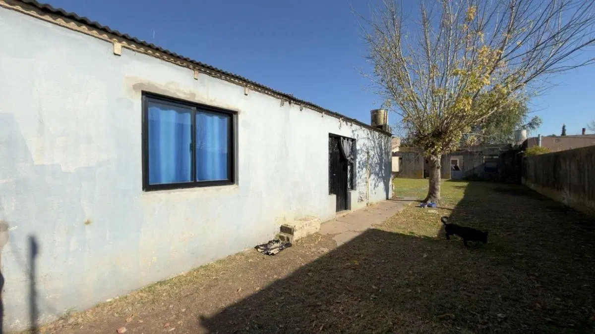Casa de 49 m2. Calle Luis Giles. Ranchos. Gral. Paz. 5