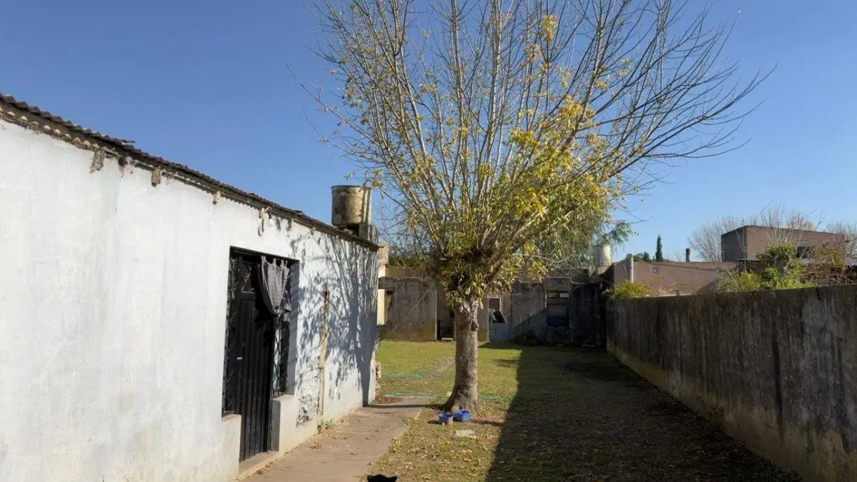 Casa de 49 m2. Calle Luis Giles. Ranchos. Gral. Paz. 4