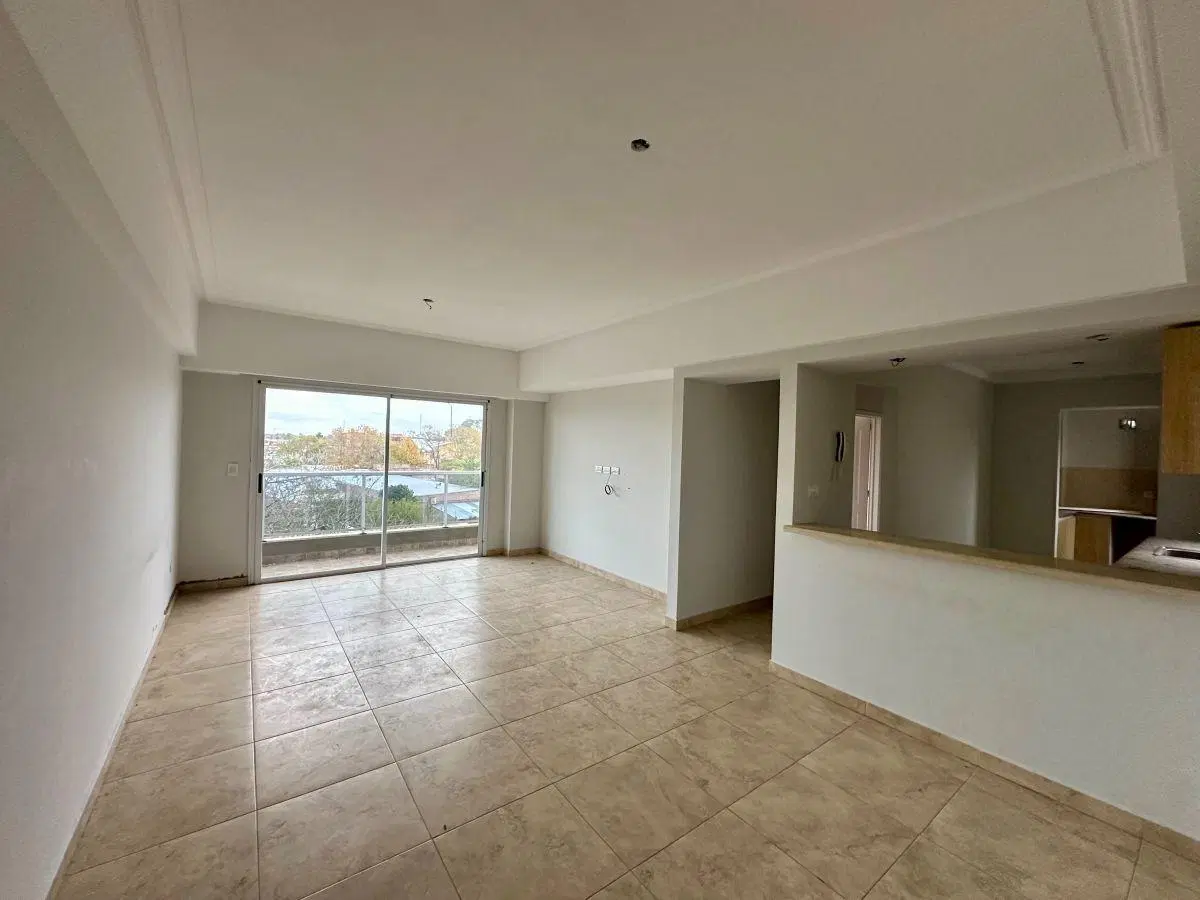 Depto 90 m2, calle Saavedra, General Belgrano, provincia de Buenos Aires. 2