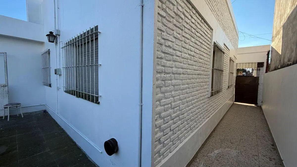 Casa de 140 M2, calle Paso 635, Coronel Brandsen Buenos Aires. 5