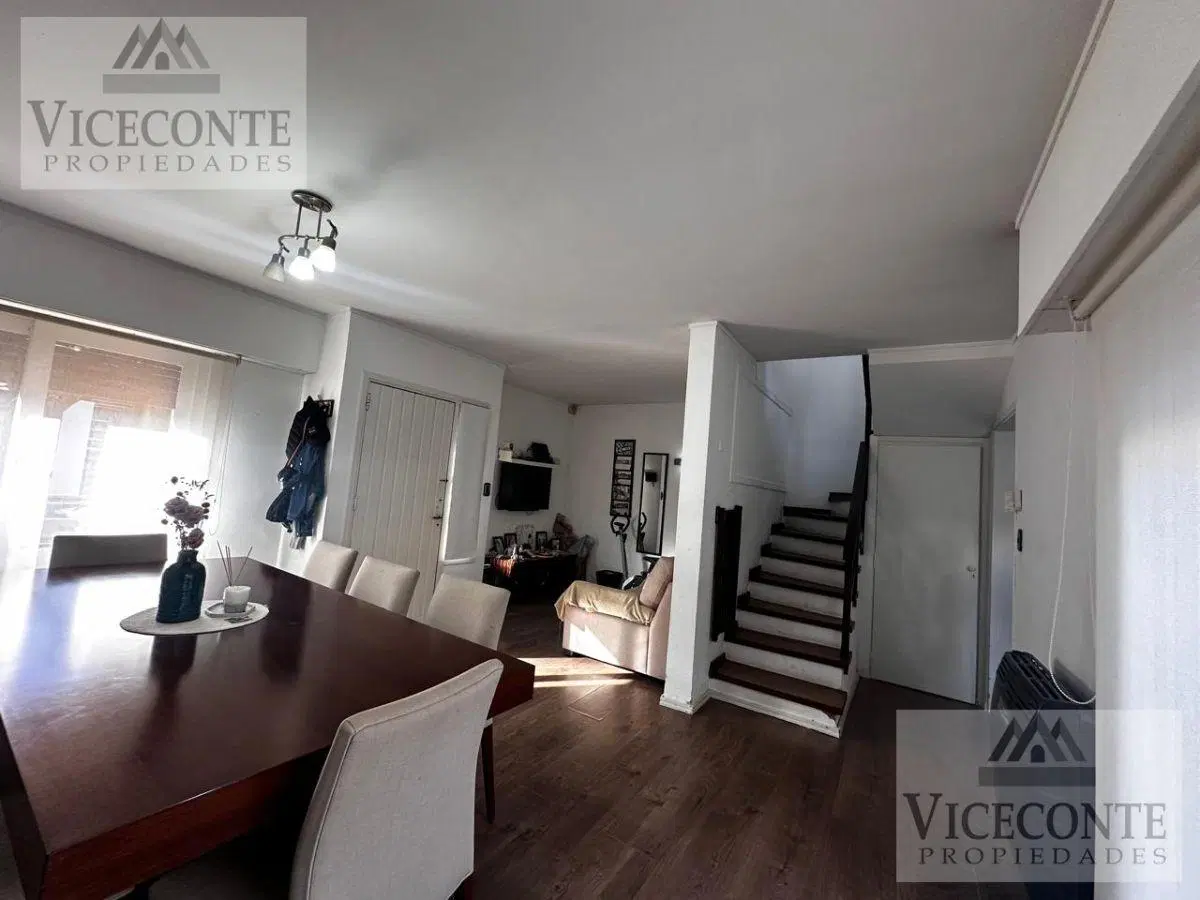 ¡Excelente casa de 130 m2! ideal ubicación! Colón N° 60 E/Cramer y San Martin. Chascomús, Bs As 2