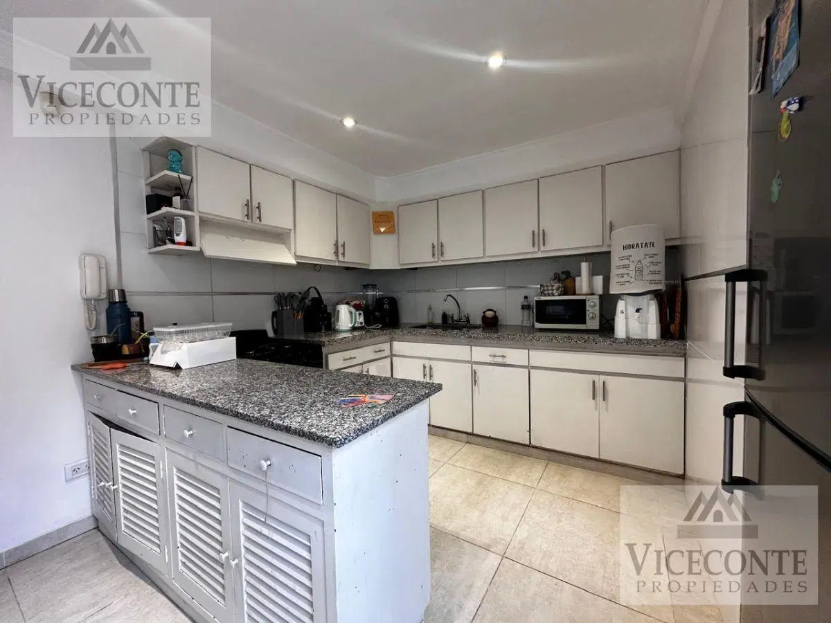 ¡Excelente casa de 130 m2! ideal ubicación! Colón N° 60 E/Cramer y San Martin. Chascomús, Bs As 8