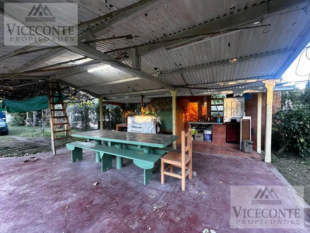 Casa de 100 m2 Mercedes N° 692 , entre Junin y Tres Arroyos, Chascomús, Provincia de Buenos Aires. 3