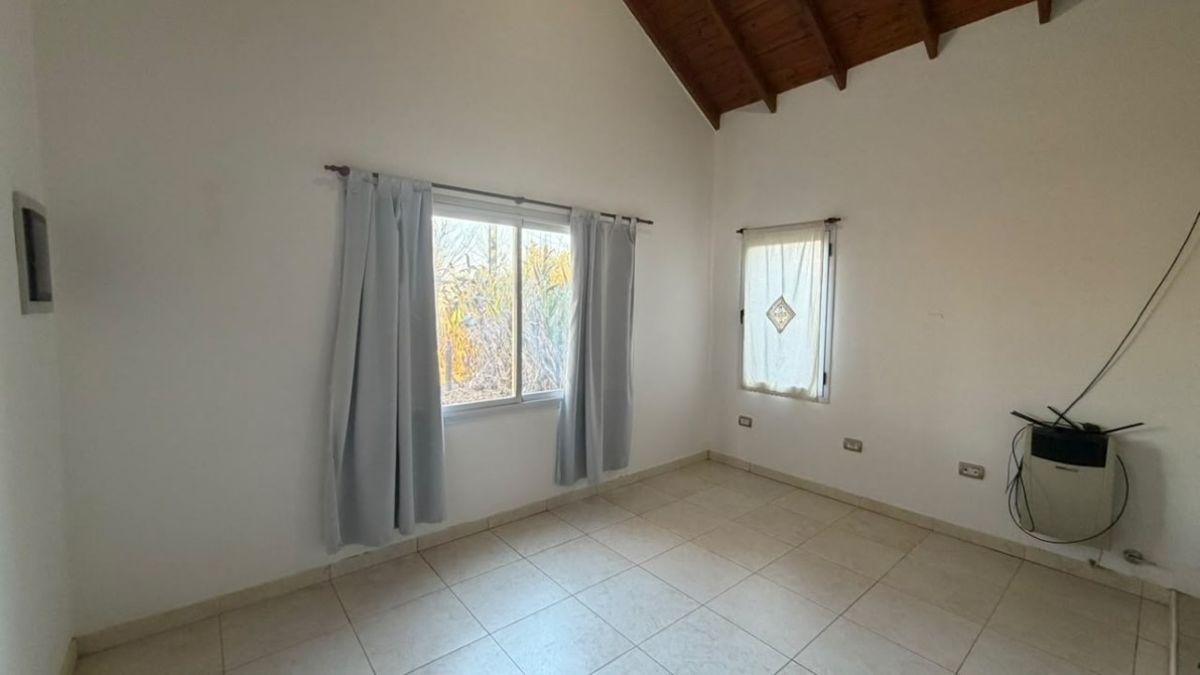 Foto de Casa 150 m2, calle 11 e/ 16 y 17, Brandsen, Provincia de Buenos Aires., imagen 1