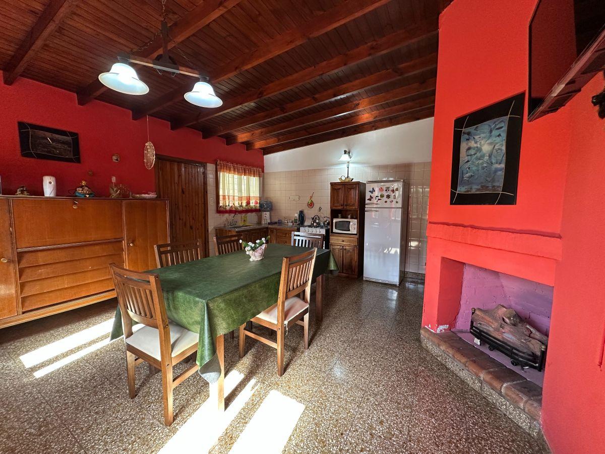 Foto de Inmueble con 2 viviendas 180 m2, Calle Moreno, General Belgrano, imagen 5