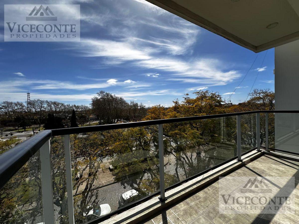 Foto de Depto/piso completo 69 m². Gran ubicación y vistas. Av. Lastra y Colón, imagen 5