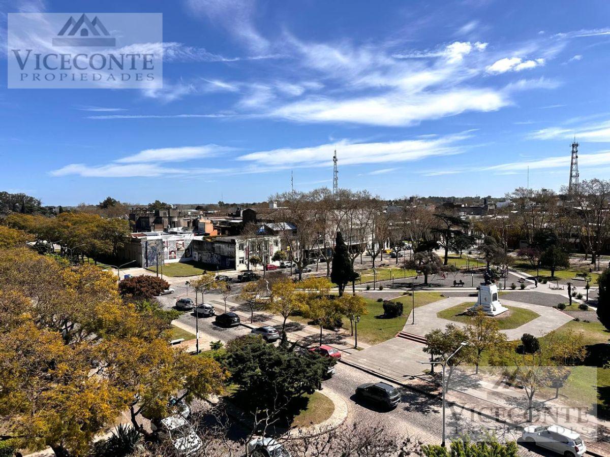Foto de Depto/piso completo 69 m². Gran ubicación y vistas. Av. Lastra y Colón, imagen 4