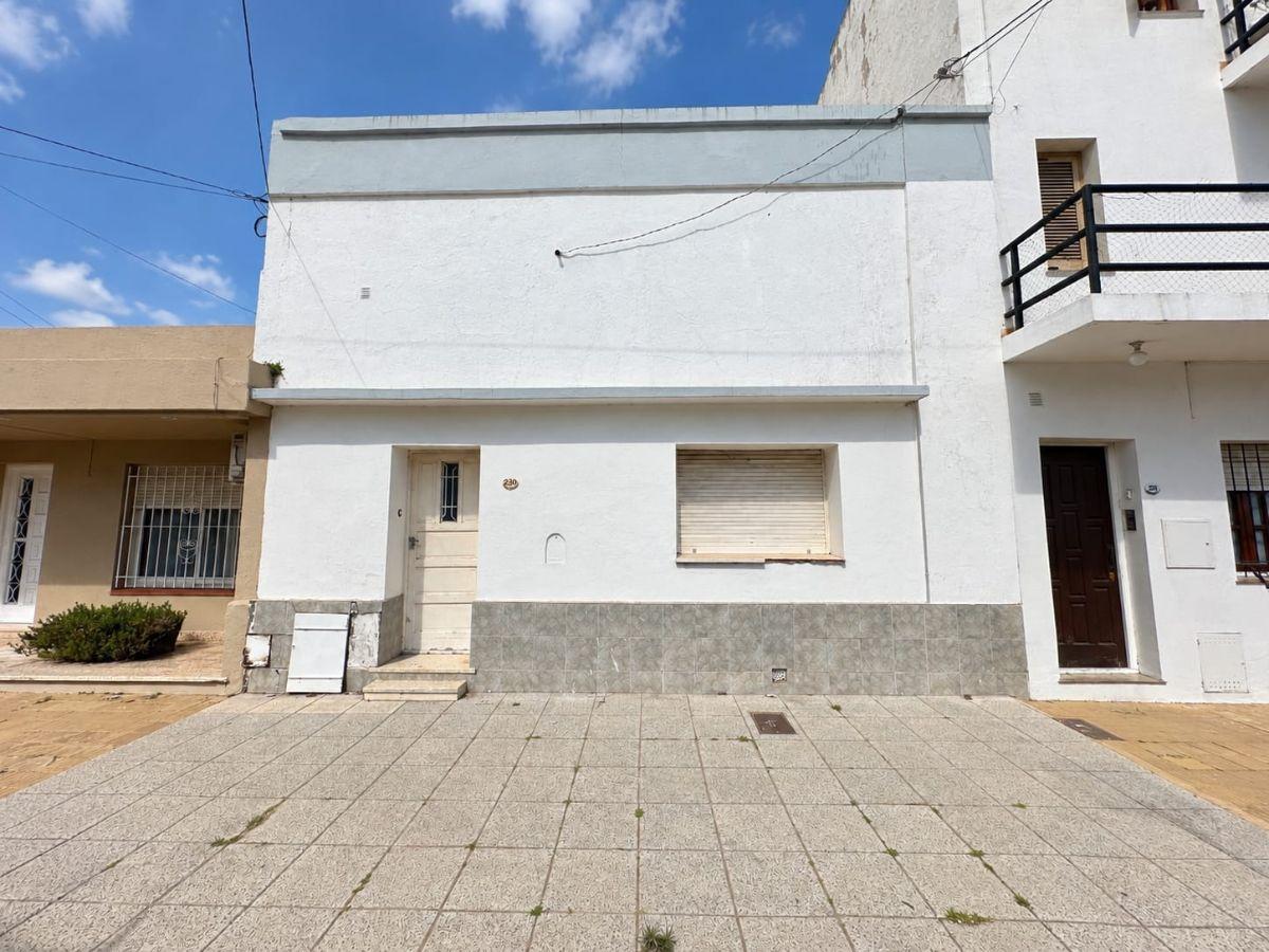 Foto de Casa 68 m2, calle Rondeau, General Belgrano, Provincia de Buenos Aires., imagen 1