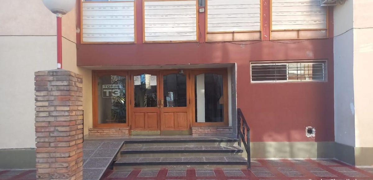 EMADA, alquila excelente departamento en Torre 3 Barrio Unimev, Villa Nueva, Guaymallén.
