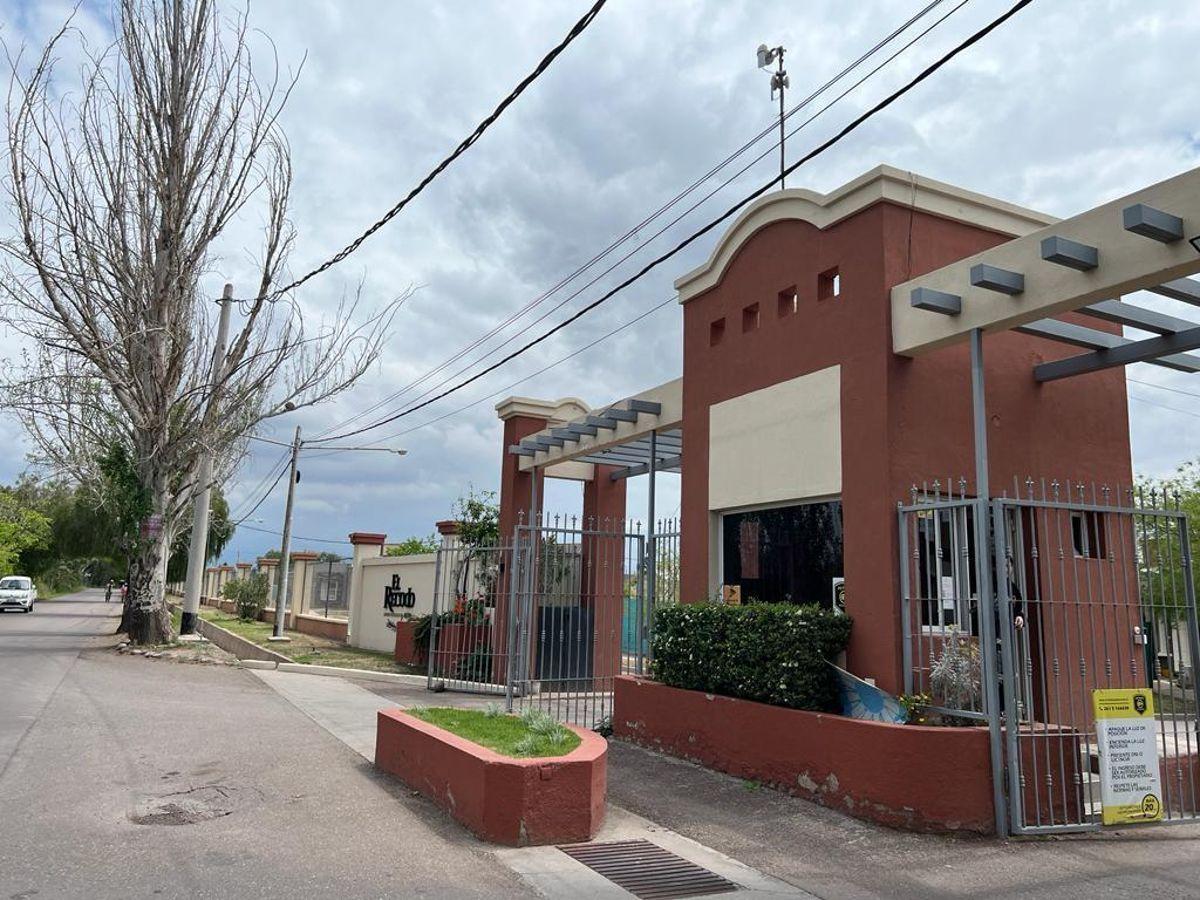 Foto de EMADA vende casa en Barrio Privado Recodo, Maipú, imagen 1