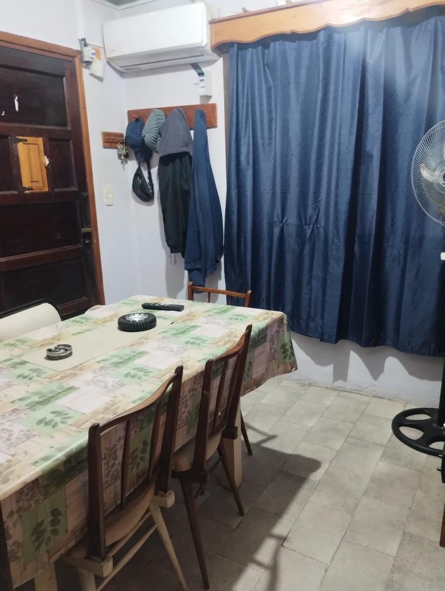 San Fernando, Venta en Bloque Sobre Lote Propio de 8,66x27,60 2 Depto. 2 Amb. y Galpon 3