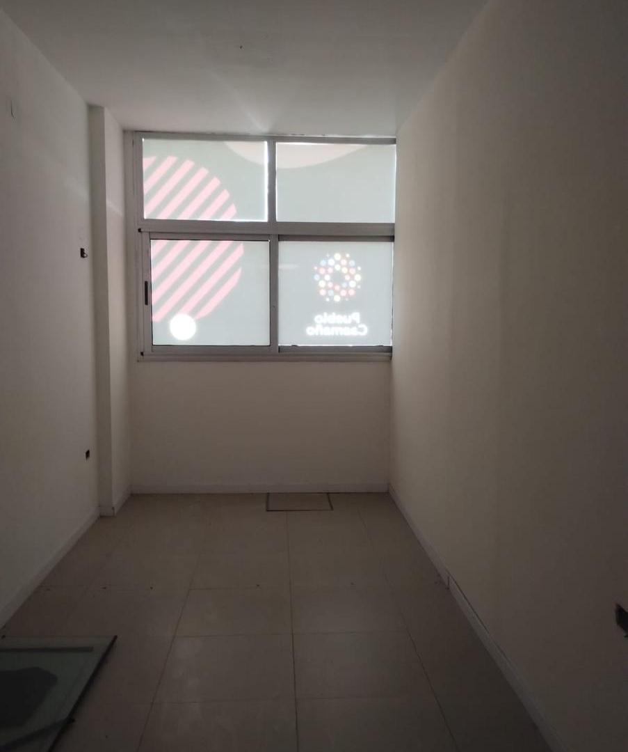 Foto de Local - Pilar, imagen 2