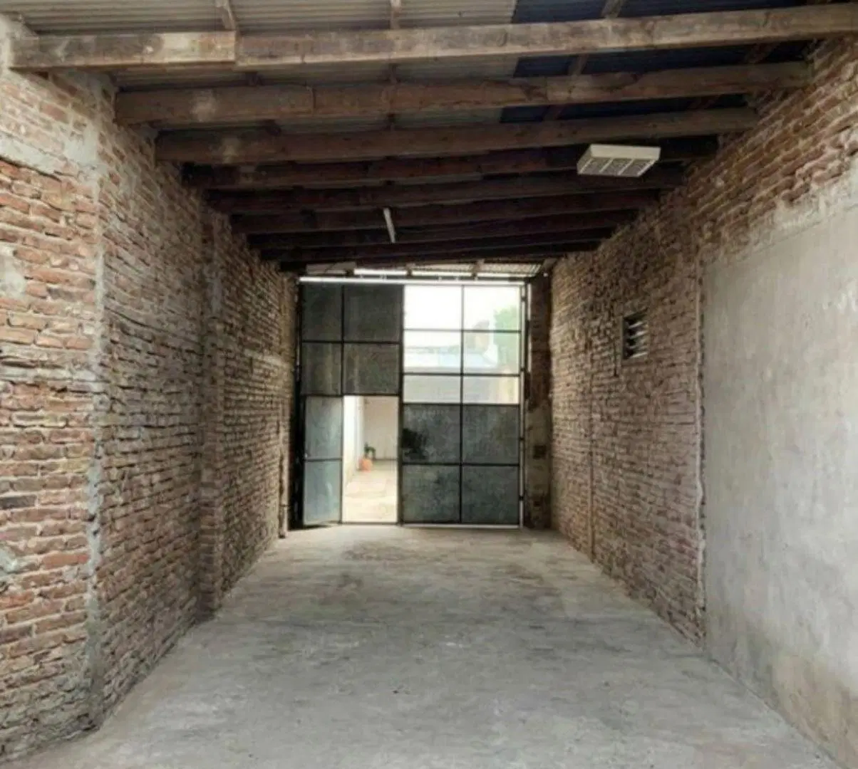 San Fernando, venta en bloque sobre lote propio de 8,66x27,60 2 depto. 2 amb. y galpon 5