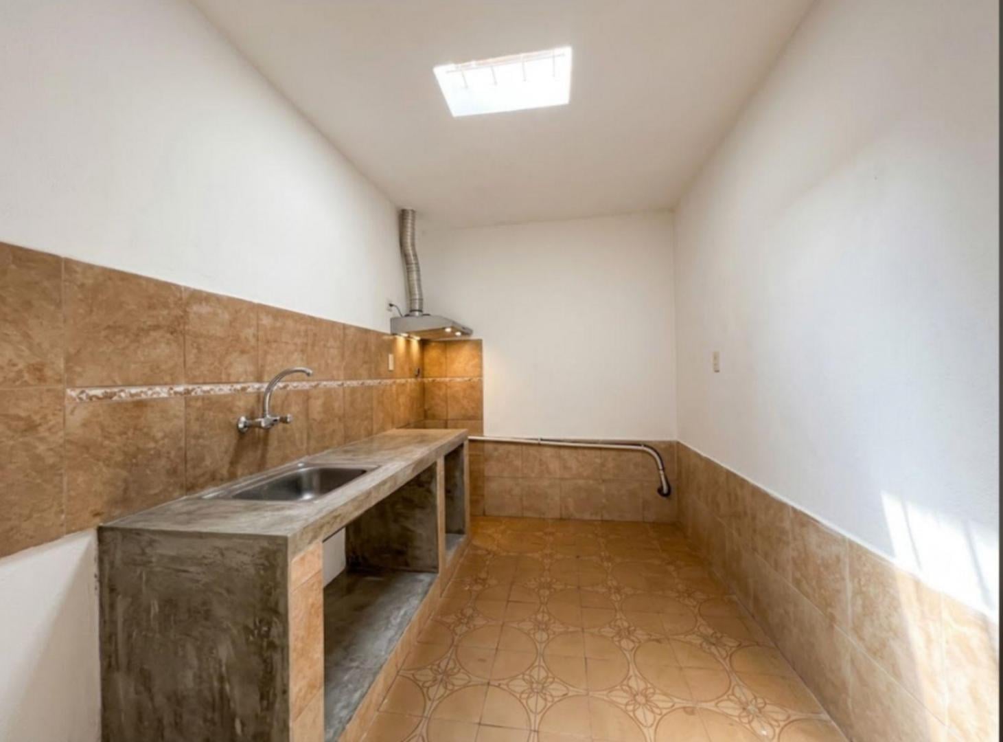 Foto de Casa de 3 ambientes a Reciclar en venta, Virreyes, imagen 4
