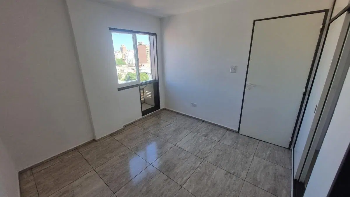 ALQUILO DEPTO 1 DORM B° ALBERDI 2