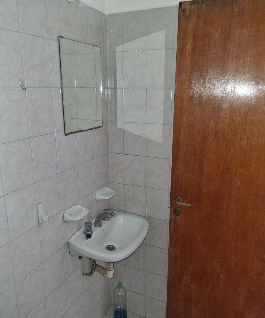 Foto de Monoambiente en alquiler con placard | 5.º piso con ascensor | Duarte, imagen 3