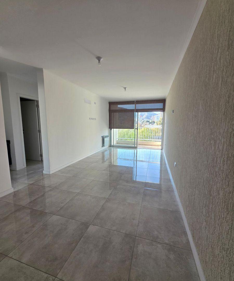 Foto de Departamento premium de 3 dormitorios con cochera y vista al lago, imagen 4