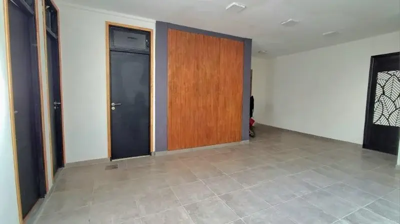 PH 5 AMBIENTES PARA CONSULTORIOS / OFICINAS 5