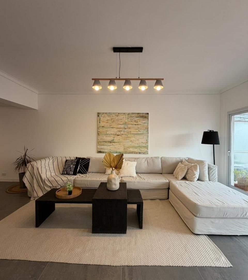4 AMBIENTES CON TERRAZA Y COCHERA