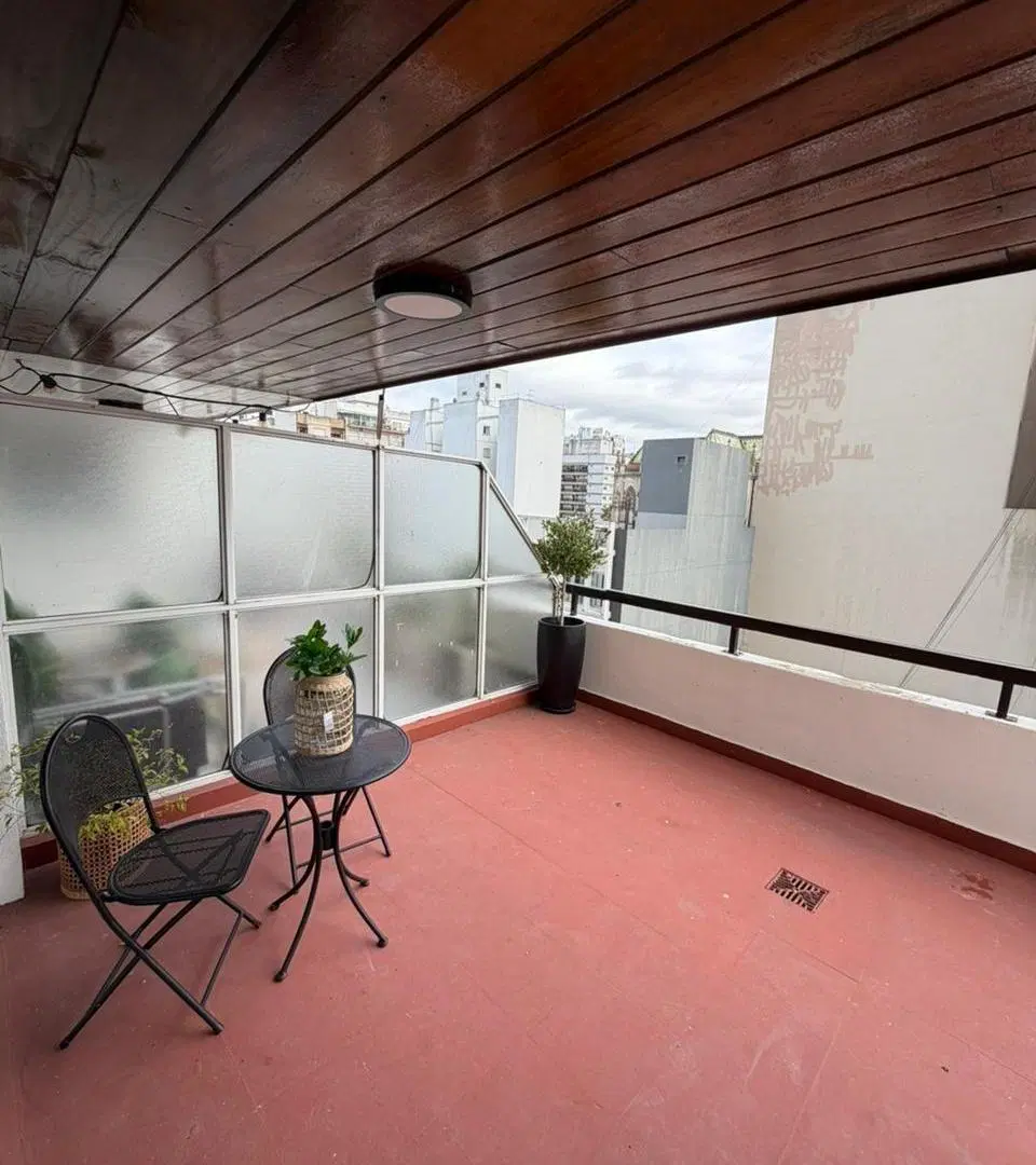 4 AMBIENTES CON TERRAZA Y COCHERA 3